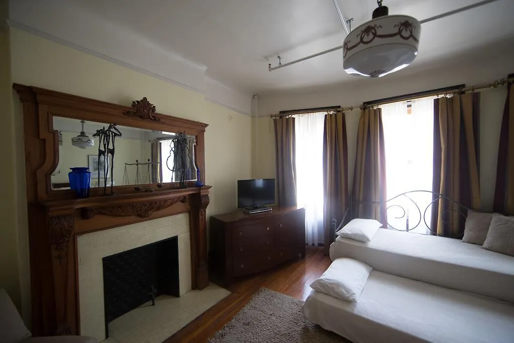 Bed & Breakfast Candy Hill Harlem